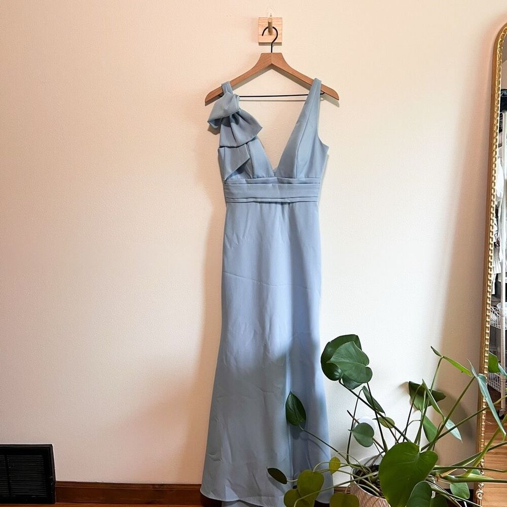 Mac Duggal Blue Sleeveless V Neck Bow Detail Mermaid Gown Size 2 - Picture 5 of 10